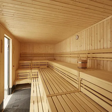 Reetland Am - Luxusplus Reetdachvilla Mit 4 Schlafzimmern Und Kamin G09 Dranske