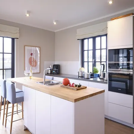 Reetland Am - Luxusplus Reetdachvilla Mit 4 Schlafzimmern Und Kamin G09 Dranske