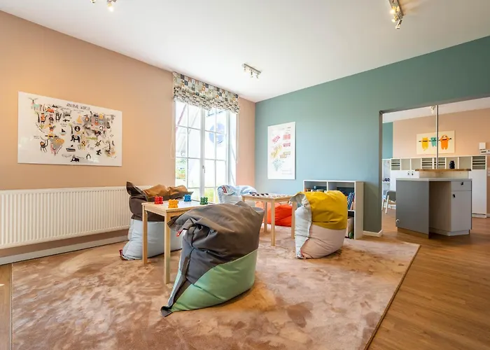 Reetland Am - Luxusplus Reetdachvilla Mit 4 Schlafzimmern Und Kamin G09 *